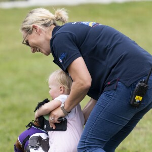 Zara Tindall (Phillips) et sa fille Lena Tindall lors du Festival of British Eventing à Gatcombe Park le 3 août 2019.