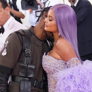 Travis Scott et sa compagne Kylie Jenner - Arrivées des people à la 71ème édition du MET Gala (Met Ball, Costume Institute Benefit) sur le thème "Camp: Notes on Fashion" au Metropolitan Museum of Art à New York, le 6 mai 2019.