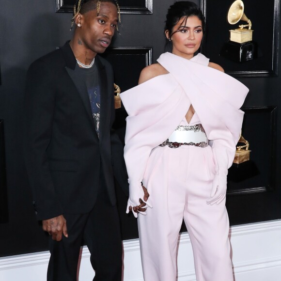 Travis Scott et sa compagne Kylie Jenner - Les célébrités posent lors du photocall de la soirée des GRAMMY Awards au Staples Center de Los Angeles le 10 février, 2019