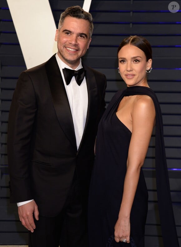 Jessica Alba et son mari Cash Warren à la soirée Vanity Fair Oscar Party à Los Angeles, le 24 février 2019