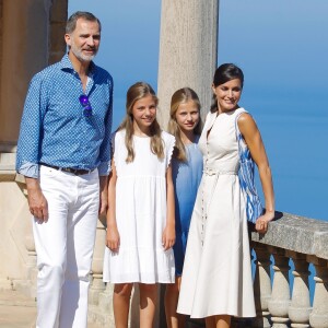 Le roi Felipe VI d'Espagne, la reine Letizia et leurs filles la princesse Leonor des Asturies et l'infante Sofia ont visité le 8 août 2019 la maison-musée Son Marroig entre Valdemosa et Deia, à Majorque, qui honore la mémoire de l'archiduc Louis-Salvador de Habsbourg-Lorraine, grand découvreur de la Méditerranée et amoureux de Majorque.