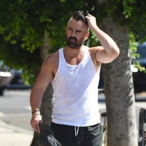 Exclusif - Colin Farrell torse nu à la sortie de la salle de gym après deux heures de sport intensif à Los Angeles le 7 août 2019.