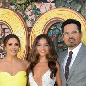 Eva Longoria, Isabela Moner et Michael Pena à la première de Dora and the Lost City of Gold aux Cinemas Regal à Los Angeles, le 28 juillet 2019