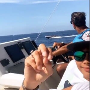 Sylvie Tellier et son petit "bobo" dans le sud de la France (Août 2019).