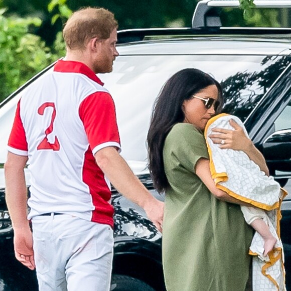 Le prince Harry, duc de Sussex, Meghan Markle, duchesse de Sussex et leur fils Archie Harrison Mountbatten-Windsor lors d'un match de polo de bienfaisance King Power Royal Charity Polo Day à Wokinghan, comté de Berkshire, Royaume Uni, le 10 juillet 2019.