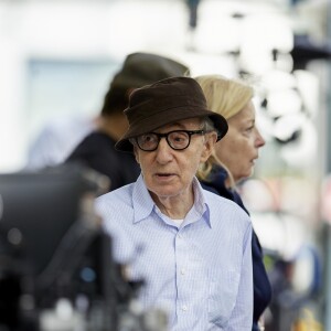 Woody Allen sur le premier jour de tournage du film "un hommage au cinéma" à Saint-Sébastien, Espagne, le 10 juillet 2019.