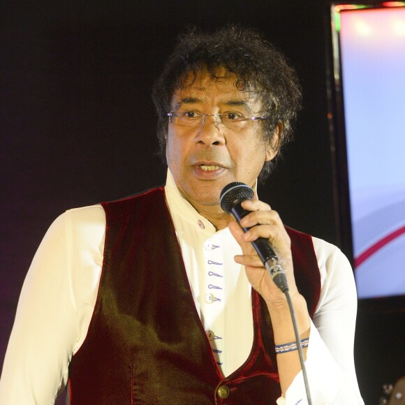 Laurent Voulzy - Concert privé MFM Radio de Alain Souchon et Laurent Voulzy sur un bateau-mouche à Paris le 10 novembre 2015. © Guirec Coadic / Bestimage