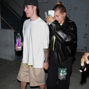 Justin Bieber et sa femme Hailey Baldwin Bieber sont allés à la messe après avoir passé la journée dans un studio d'enregistrement à Los Angeles. Le 28 août 2019