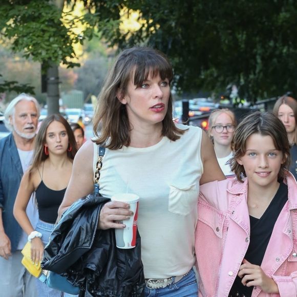 Milla Jovovich et sa fille Ever sont allées assister au concert de B. Eilish au Greek Theater à Los Angeles, le 11 juillet 2019