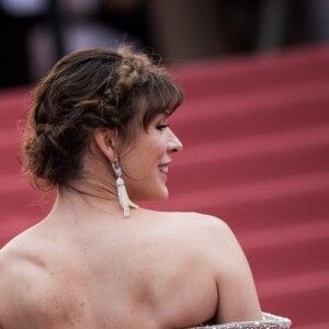 Milla Jovovich et son mari Paul W. S. Anderson - Montée des marches du film "Sibyl" lors du 72ème Festival International du Film de Cannes. Le 24 mai 2019 © Jacovides-Moreau / Bestimage