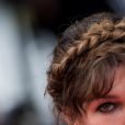 Milla Jovovich - Montée des marches du film "Sibyl" lors du 72ème Festival International du Film de Cannes. Le 24 mai 2019 © Jacovides-Moreau / Bestimage