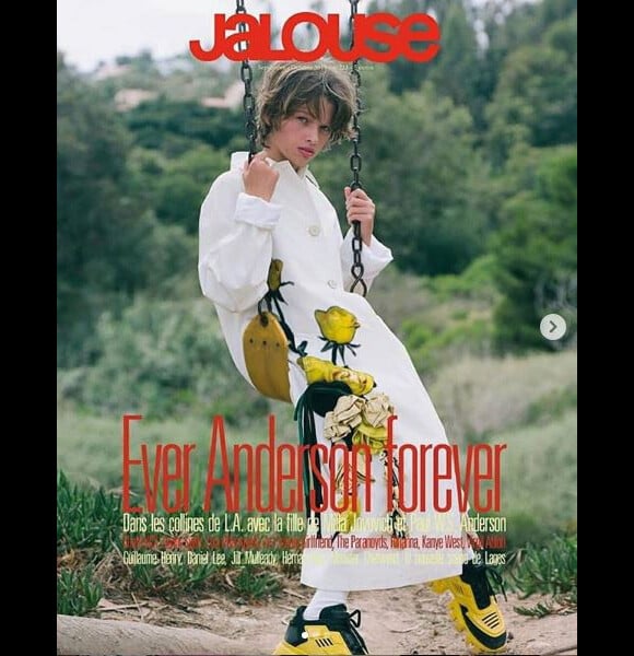 Ever Anderson, fille de Milla Jovovich, pose en couverture du magazine Jalouse (septembre 2019).