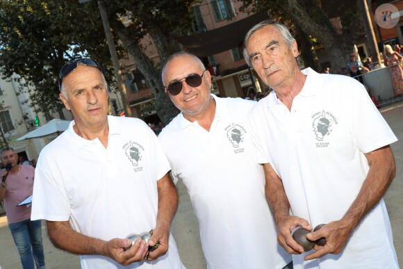 Challenge Henri Salvador 2019, Un tournoi VIP de Pétanque "Souvenir Henri-Salvador" organisé chaque année à l'Ile-Rousse par le Sport Pétanque Ile-Rousse, en Corse, France, le 13 Septembre 2019. S.Vartan est la marraine d'honneur de cette édition 2019; J.Dutronc est venu pour faire le show, avant le coup d'envoi en faisant sauter le bouchon d'une bouteille et d'aller à la rencontre du public. A noter aussi que les "Amies de Julie" étaient là pour poursuivre leur combat pour J.Douib assassinée au mois de Mars dernier à l'Ile-Rousse par son ex-mari et pour toutes les violences faites aux femmes. © Olivier Sanchez/Crystal/Bestimage