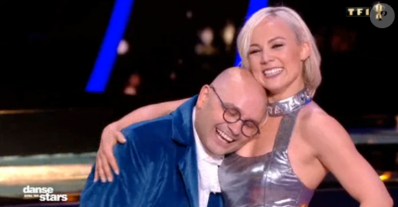 Yoann Riou et Emmanuelle Berne lors du premier prime de la saison 10 de Danse avec les Stars sur TF1 le 21 septembre 2019