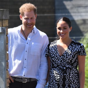 Le prince Harry et Meghan Markle visitent le township de Nyanga, Afrique du Sud le 23 septembre 2019.