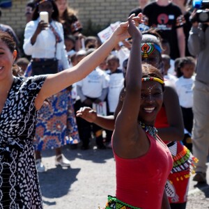 Meghan Markle, duchesse de Sussex en visite dans le township de Nyanga, Afrique du Sud. Le 23 septembre 2019.