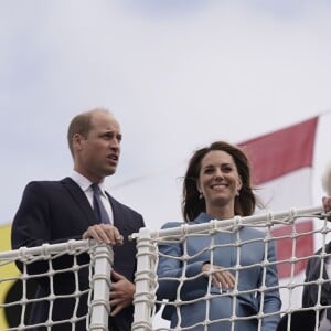 Le prince William, duc de Cambridge, et Kate Catherine Middleton, duchesse de Cambridge, arrivent à la cérémonie de baptême du navire de recherche polaire britannique, le RRS Sir David Attenborough, à Liverpool. Le 26 septembre 2019