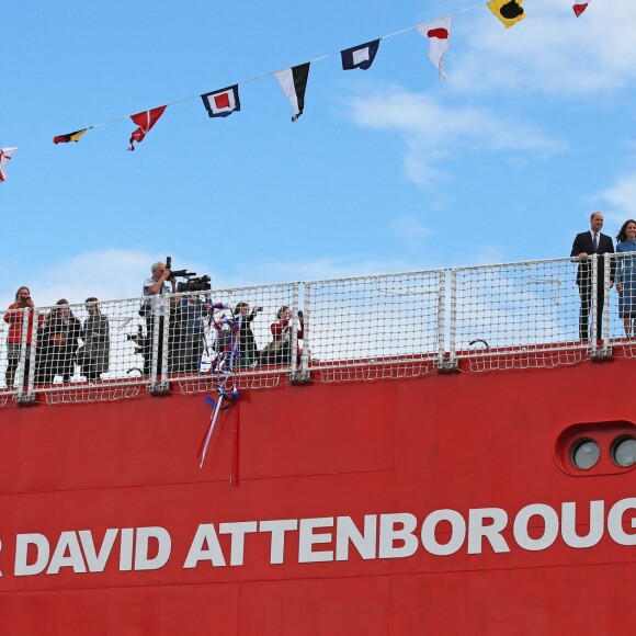 Le prince William, duc de Cambridge, et Kate Catherine Middleton, duchesse de Cambridge, à la cérémonie de baptême du navire de recherche polaire britannique, le RRS Sir David Attenborough, à Liverpool. Le 26 septembre 2019