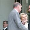 Jacques Chirac, avec son épouse Bernadette, reçoit Zinedine Zidane et l'équipe de France de football, à l'Élysée, en 2006.