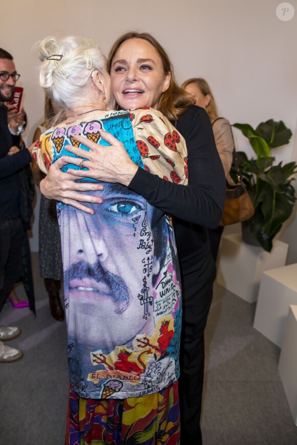 Vivienne Westwood et Stella McCartney dans les coulisses du défilé Stella McCartney Collection Prêt-à-Porter Printemps/Eté 2020 lors de la Fashion Week de Paris (PFW), le 30 septembre 2019. © Olivier Borde/Bestimage