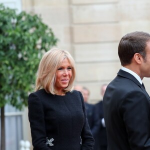 Brigitte Macron, le président Emmanuel Macron, Bill Clinton - Le président de la République française reçoit les chefs d'Etat et de Gouvernement étrangers ayant fait le déplacement en France pour rendre hommage au Président Jacques Chirac au Palais de l'Elysée Paris, France, le 30 septembre 2019. © Cyril Moreau/Bestimage