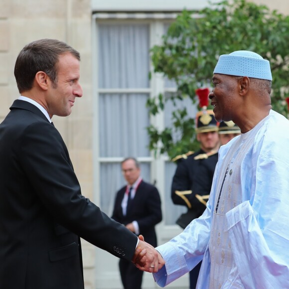 Brigitte Macron, le président Emmanuel Macron, Amadou Toumani Touré, ancien président du Mali - Le président de la République française reçoit les chefs d'Etat et de Gouvernement étrangers ayant fait le déplacement en France pour rendre hommage au Président Jacques Chirac au Palais de l'Elysée Paris, France, le 30 septembre 2019. © Cyril Moreau/Bestimage