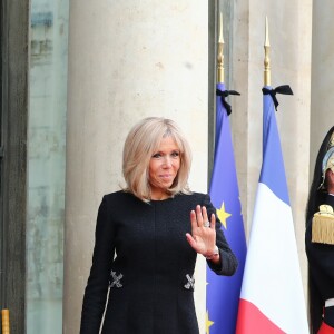 La première dame Brigitte Macron - Le président de la République française reçoit les chefs d'Etat et de Gouvernement étrangers ayant fait le déplacement en France pour rendre hommage au Président Jacques Chirac au Palais de l'Elysée Paris, France, le 30 septembre 2019. © Cyril Moreau/Bestimage