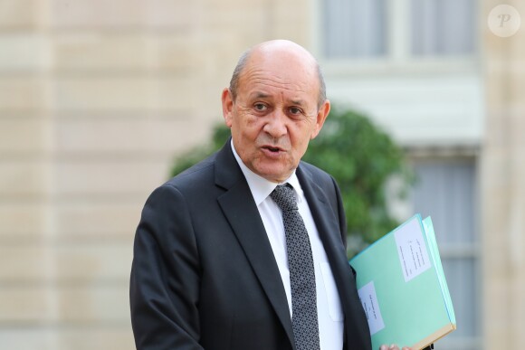 Jean-Yves Le Drian, ministre de l'Europe et des Affaires Etrangères - Les chefs d'Etat et de Gouvernement étrangers ayant fait le déplacement en France pour rendre hommage au Président Jacques Chirac à la sortie du Palais de l'Elysée Paris, France, le 30 septembre 2019. © Cyril Moreau/Bestimage