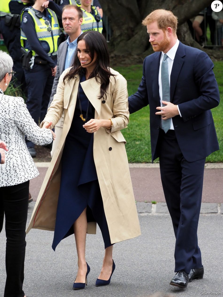 martin grant trench coat meghan markle