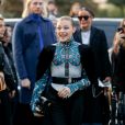 Chloë Grace Moretz arrive à la Cour Carrée du Louvre pour assister au défilé de mode PAP femme printemps-été 2020 Louis Vuitton à Paris. Le 1er octobre 2019 © Veeren Ramsamy-Christophe Clovis / Bestimage
