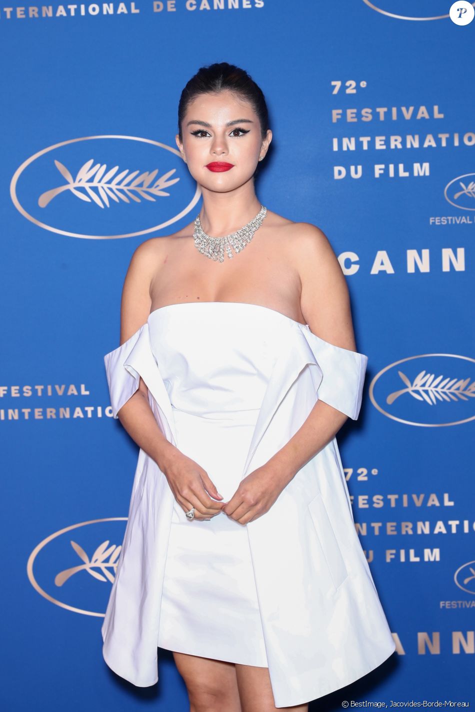 Selena Gomez Photocall du dîner d'ouverture du 72e Festival
