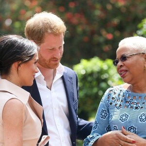 Meghan Markle, duchesse de Sussex, et le prince Harry, duc de Sussex, reçus par Graça Machel, veuve de N.Mandela, à Johannesburg. Le 2 octobre 2019