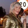 Exclusif - Rodrigo Alves embrasse Danni Levy dans les rues de Marbella. Le 3 août 2019  Exclusive - For Germany Call for price - Marbella, SPAIN - Human Ken doll Rodrigo Alves kisses Danni Levy while on a night out in Marbella. On August 3rd 201903/08/2019 - Marbella