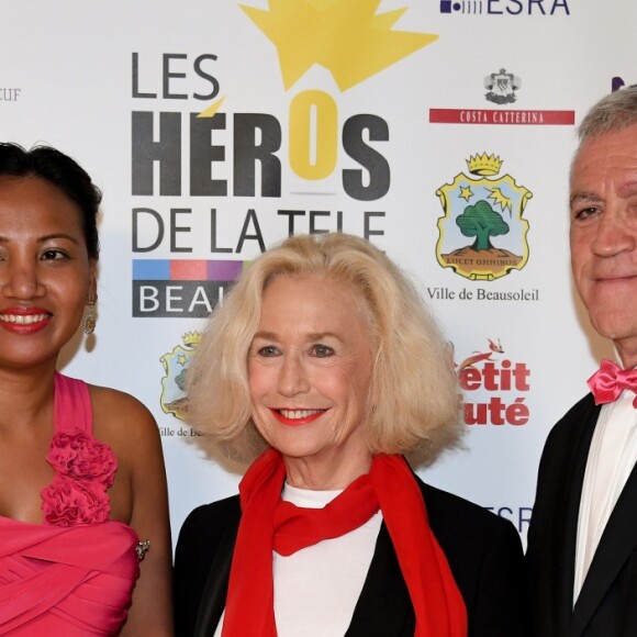 Exclusif - Brigitte Fossey (invitée d'honneur du Festival de Beausoleil), Gérard Spinelli (Maire de Beausoleil) et sa femme - 8ème saison des Héros de la TV à Beausoleil, le 5 octobre 2019. © Lionel Urman/Bestimage