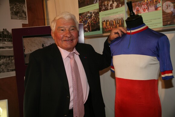 Exclusif - Raymond Poulidor - Personnalités à la Foire de Chatou. Le 16 mars 2019