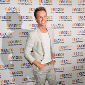 Cyril Féraud lors du photocall de la présentation de la nouvelle dynamique 2017-2018 de France Télévisions. Paris, le 5 juillet 2017. © Guirec Coadic/Bestimage