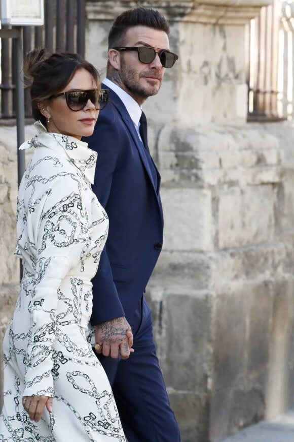 Victoria Beckham et son mari David Beckham - Les célébrités arrivent à l'église pour célébrer l'union du footballeur Sergio Ramos et de l'actrice Pilar Rubio à Seville en Espagne, le 15 juin 2019.