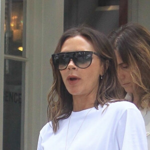Exclusif - Victoria Beckham dans le quartier de Hollywood à Los Angeles, le 13 juin 2019
