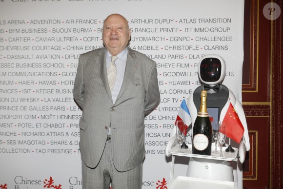 André Santini - Déjeuner du Chinese Business Club à l'hôtel Intercontinental Opéra à Paris, le 08 octobre 2019. © Christophe Clovis / Bestimage