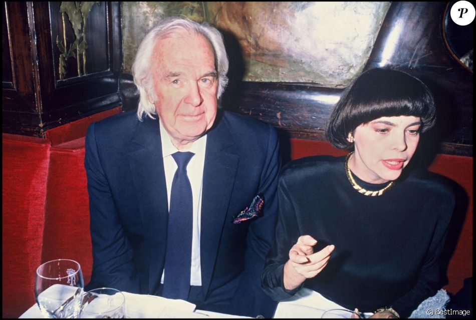 Comment S'appelle Le Compagnon De Mireille Mathieu Johnny Stark et Mireille Mathieu lors d'une soirée à Paris le 11