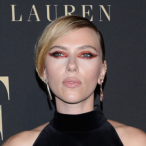 Scarlett Johansson lors de la soirée ELLE Women à l'hôtel Four Seasons à Beverly Hills, le 14 octobre 2019.