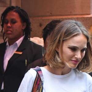 Exclusif - Natalie Portman à la sortie de son hôtel à New York le 3 octobre 2019.