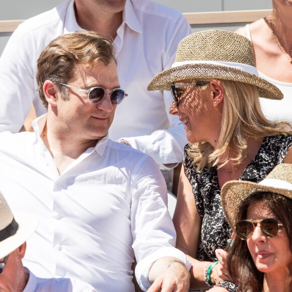 Laurence Ferrari et son mari Renaud Capuçon dans les tribunes lors des internationaux de tennis de Roland-Garros à Paris, France, le 2 juin 2019. © Jacovides-Moreau/Bestimage