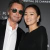 Jean-Michel Jarre et sa compagne Gong Li - Photocall de la soirée Kering "Women In Motion Awards", Place de la Castre, lors du 72ème Festival International du Film de Cannes. Le 19 mai 2019 © Denis Guignebourg / Bestimage