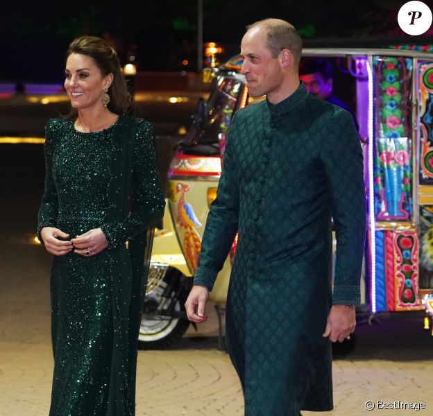 Kate Middleton, duchesse de Cambridge, le prince William, duc de Cambridge - Le duc et la duchesse de Cambridge arrivent à une réception en leur honneur donnée par le haut commissaire britannique au Pakistan , à Islamabad le 15 octobre 2019.