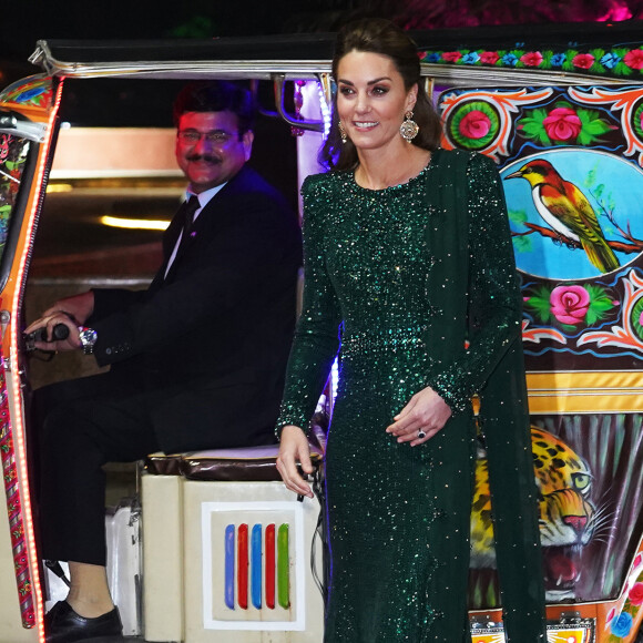 Kate Middleton, duchesse de Cambridge - Le duc et la duchesse de Cambridge arrivent à une réception en leur honneur donnée par le haut commissaire britannique au Pakistan , à Islamabad le 15 octobre 2019.