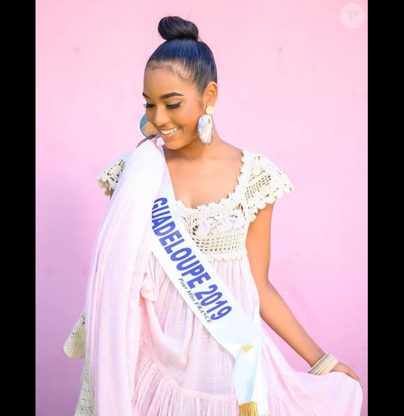 Clémence Botino, Miss Guadeloupe 2019, se présentera à l'élection Miss France 2020 le 14 décembre 2019.