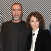 Eric Cantona avec sa femme Rachida Brakni - Dîner de gala annuel de la société des amis du Centre Pompidou "Black & White" au centre national d'art et de culture Georges-Pompidou à Paris, France, le 10 avril 2018. © Coadic Guirec/Bestimage