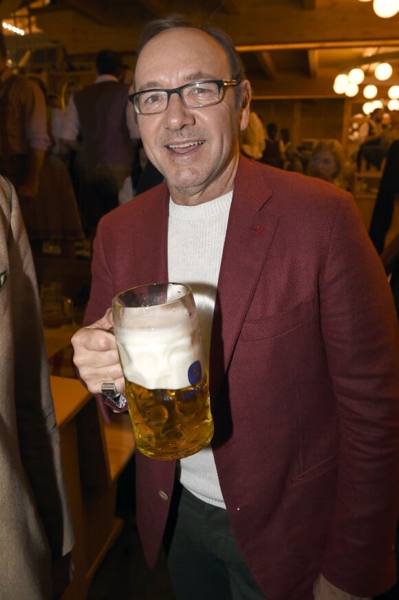 Kevin Spacey lors de la fête de la bière (Oktoberfest) à Munich, le 24 septembre 2017.