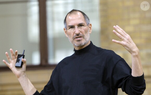 Steve Jobs à la présentation de l'iPhone à Berlin en septembre 2007. Crédits : Peer Grimm/DPA/ABACAPRESS.COM